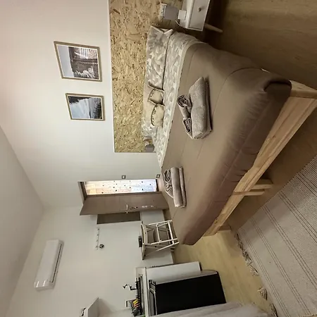 Monolocale Per 2 Persone Con Terrazzo Ubytování v soukromí Flussio